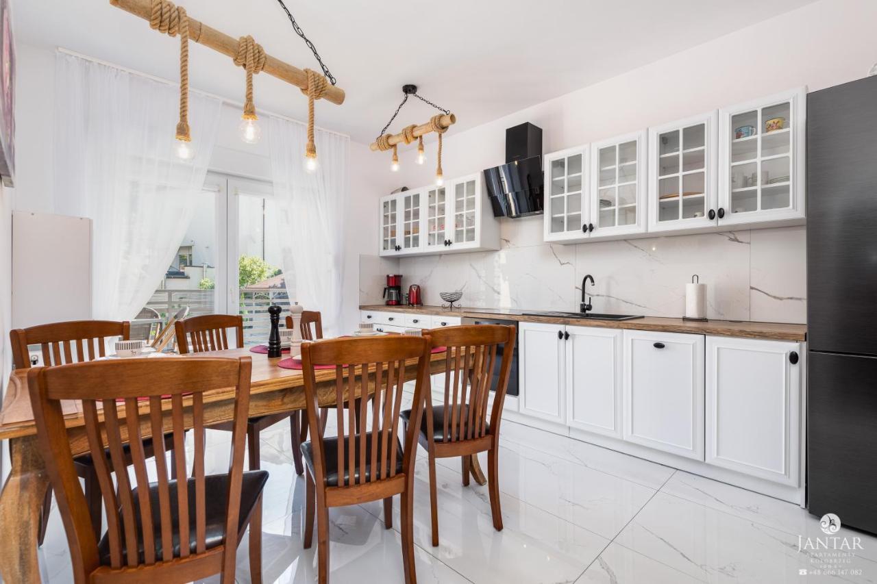 Jantar Apartamenty Sobieskiego Kolobrzeg Exterior photo